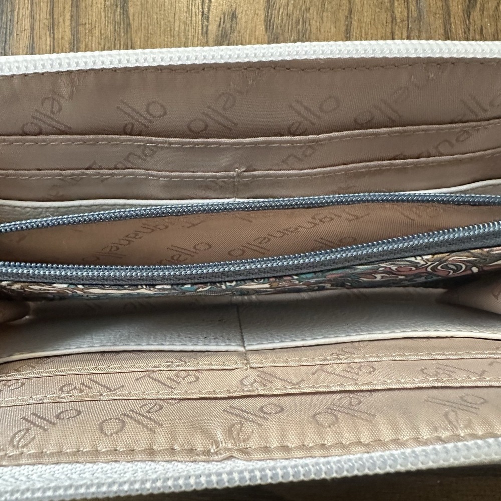Tignanello Zip Around Wallet Rose Gold Silver Metallic White Leather Cards *READ - Picture 10 of 16